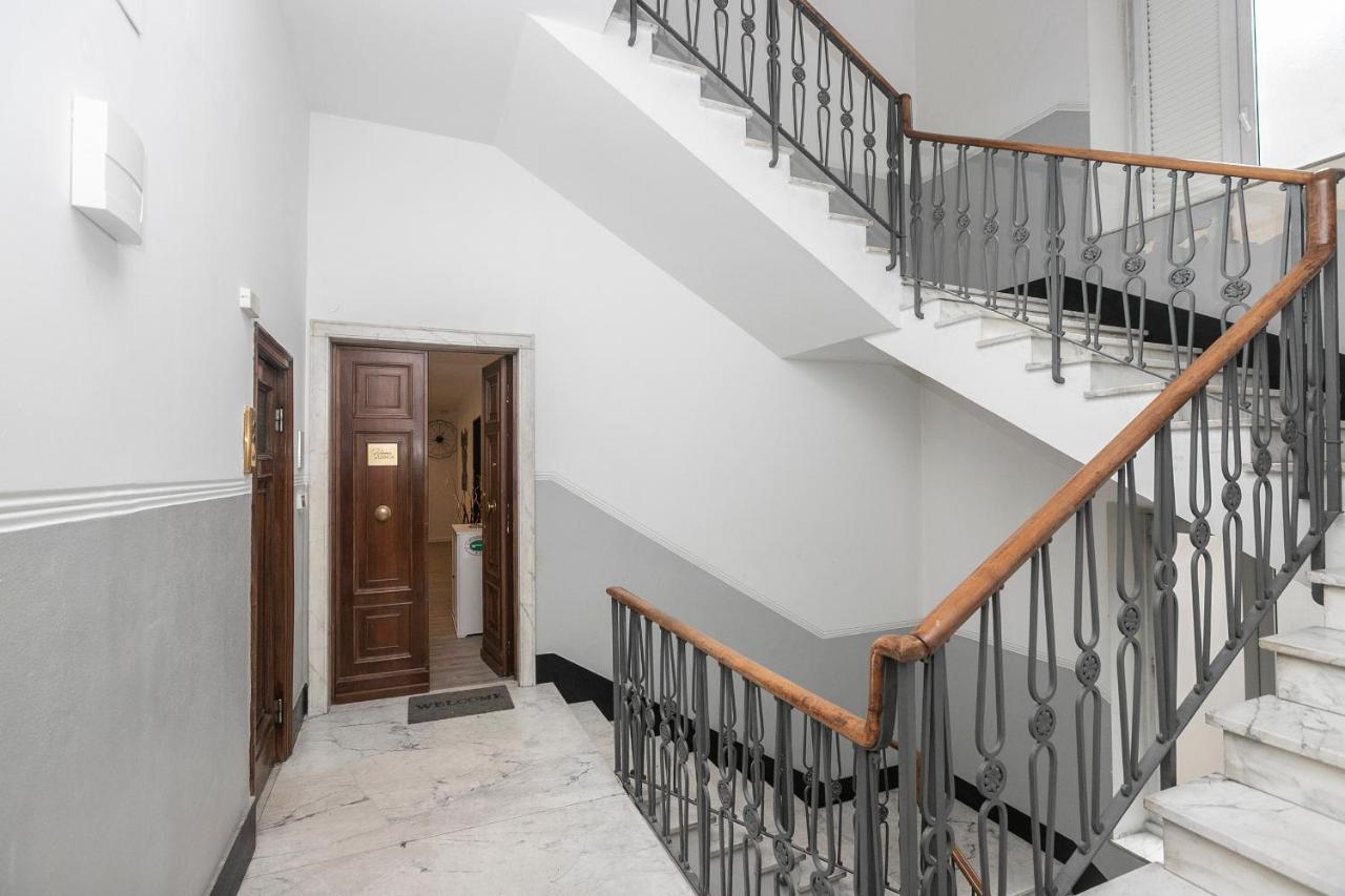 Апартаменти Real Italian Estate - Maps Генуя Екстер'єр фото